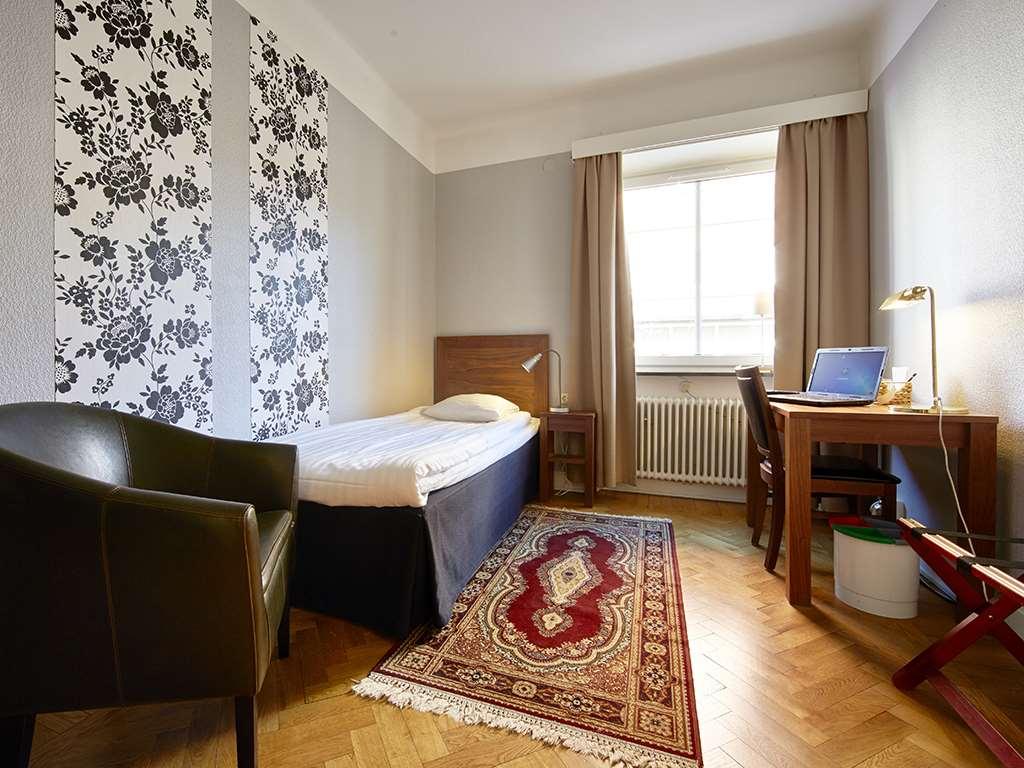 First Hotel City Eskilstuna Room photo